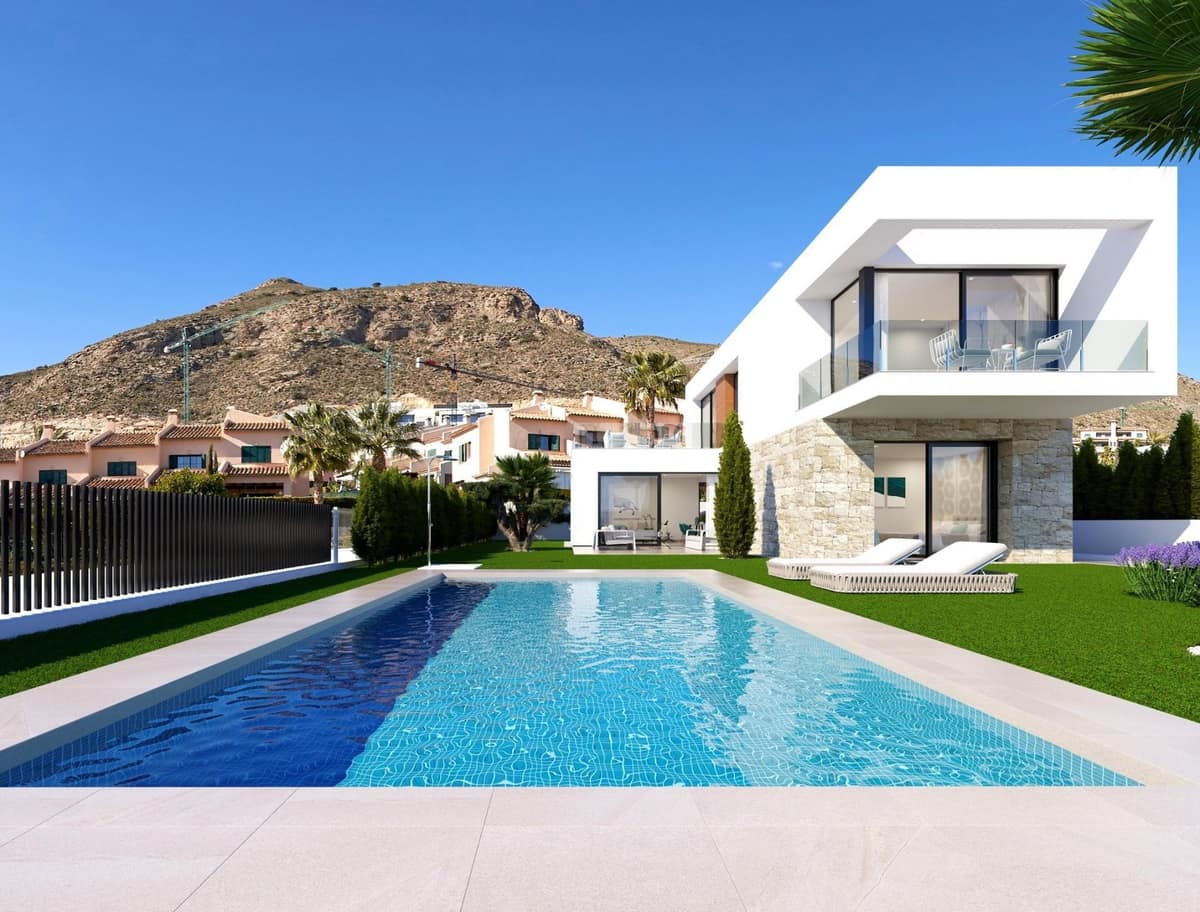 Luxurious New-Build Villas in Sierra Cortina, Finestrat