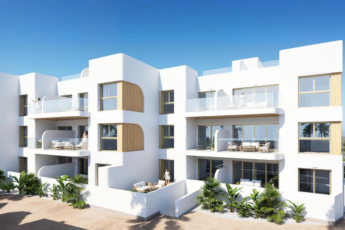 New Build Residential Complex in Los Alcázares on the Frontline of Serena Golf