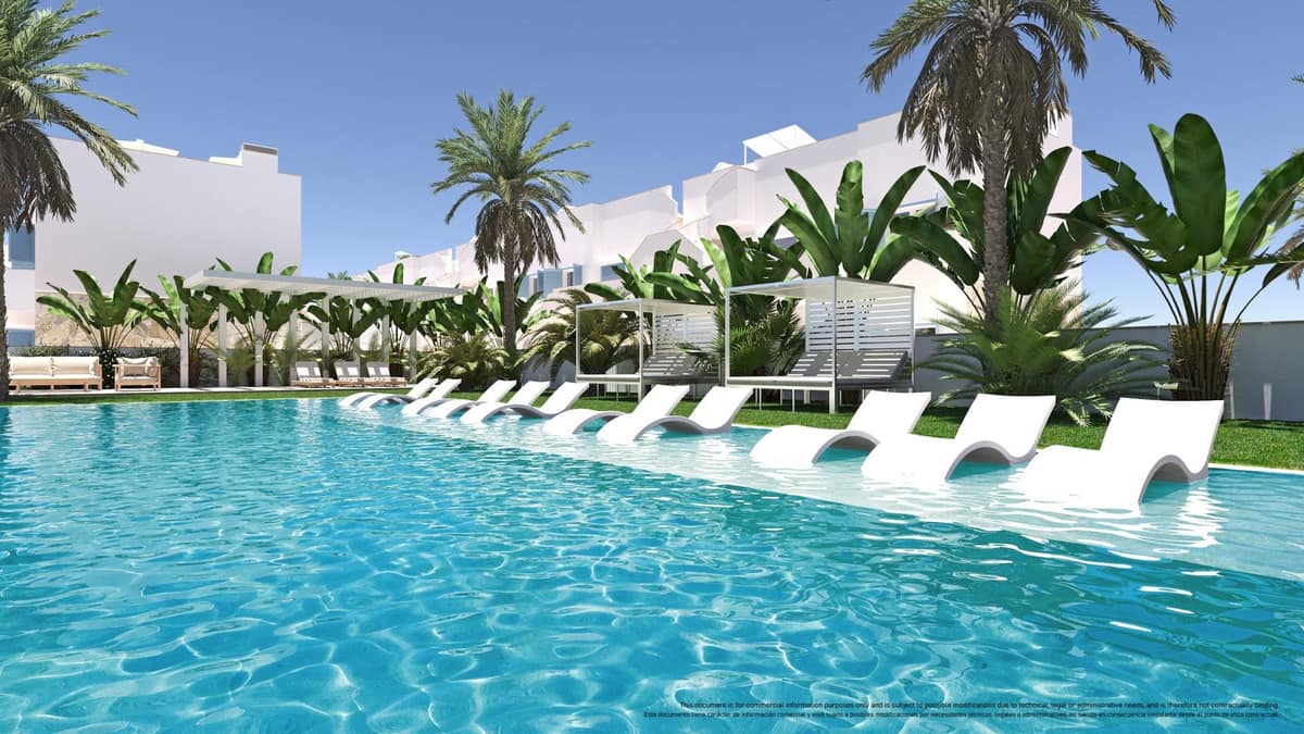 NEW BUILD RESIDENTIAL COMPLEX IN TORRE DE LA HORADADA