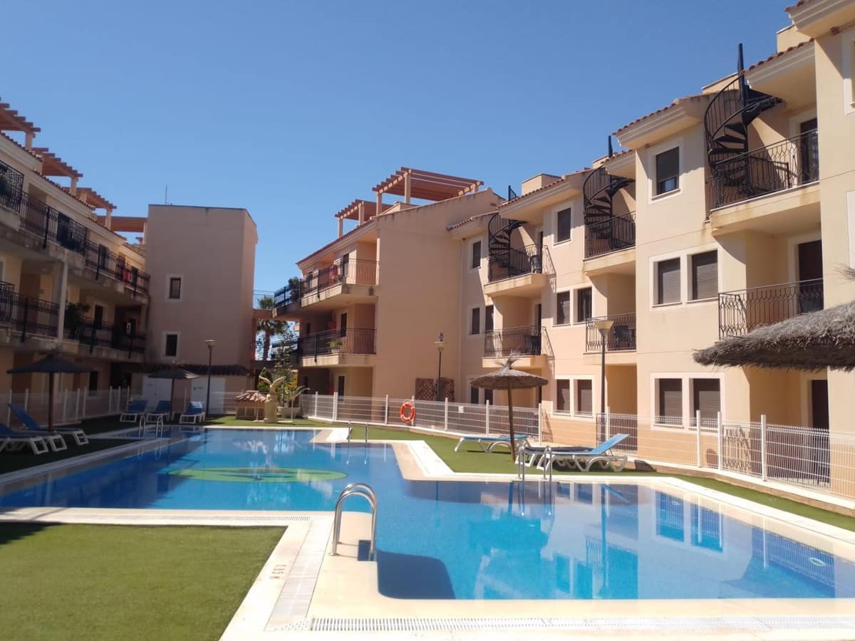 2-bedroom apartment in Aguilas