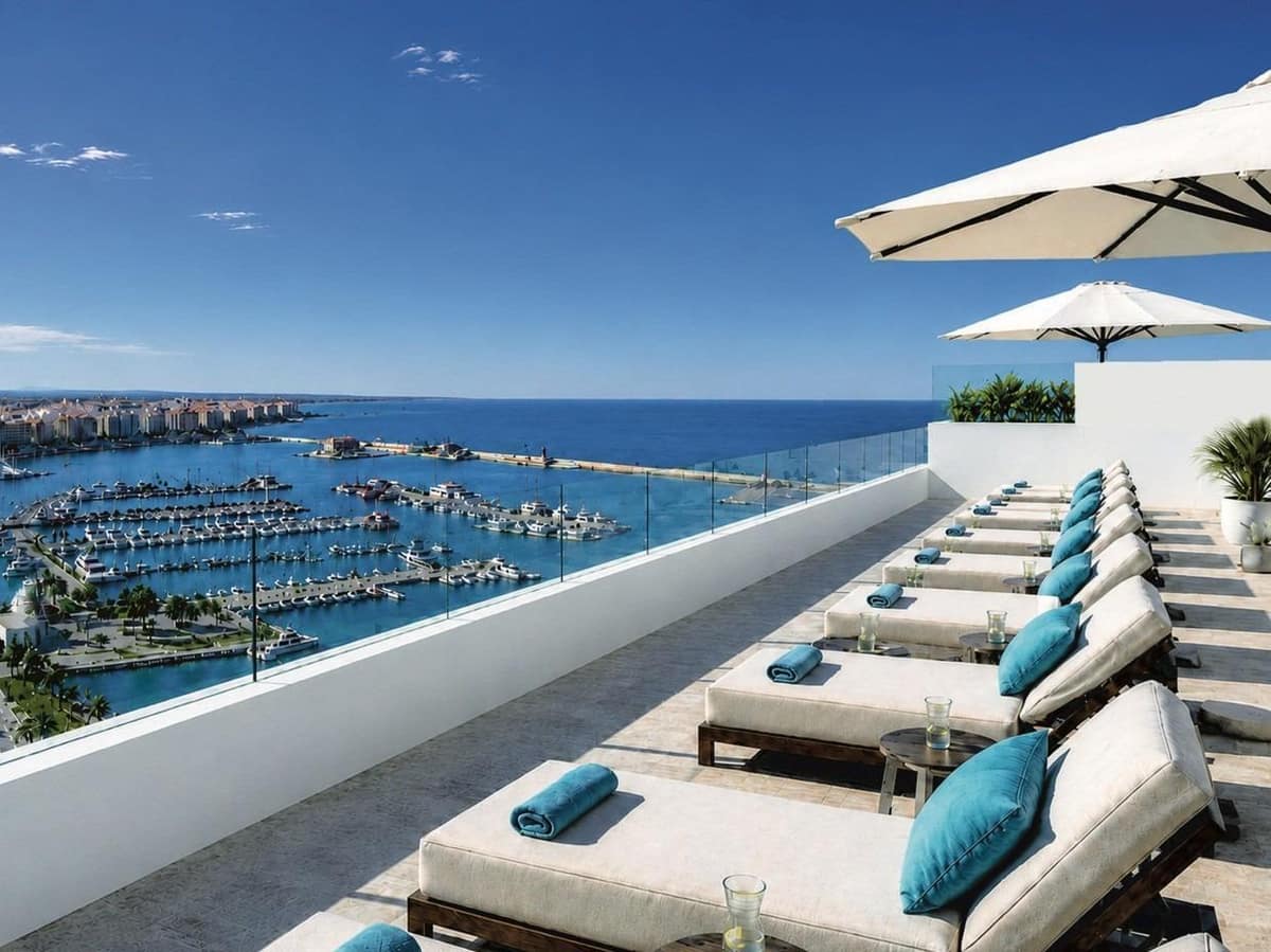 Luxury New Build Apartments Near Torrevieja Marina and Playa del Cura