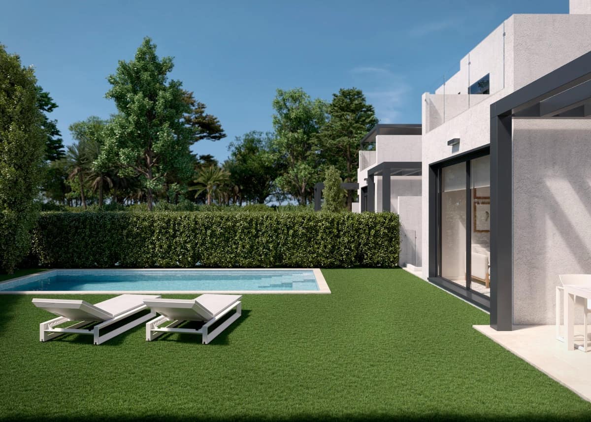 New Build Villas with Private Pool in Santa Rosalia Lake and Life Resort, Murcia
