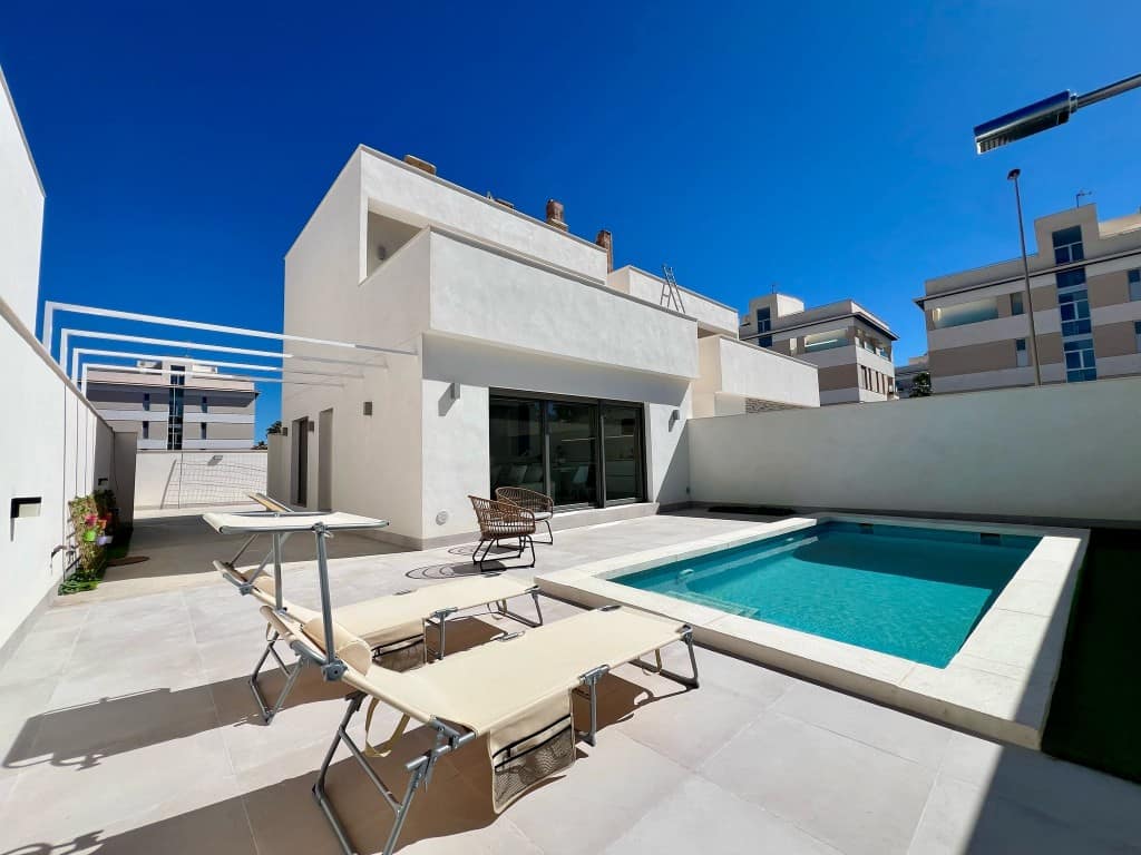 3-bedroom villa in Orihuela Costa